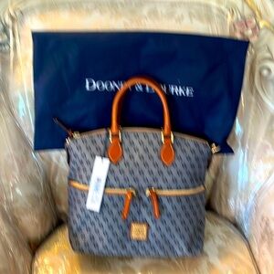 Brand New Dooney & Bourke leather/navy canvas pocket satchel